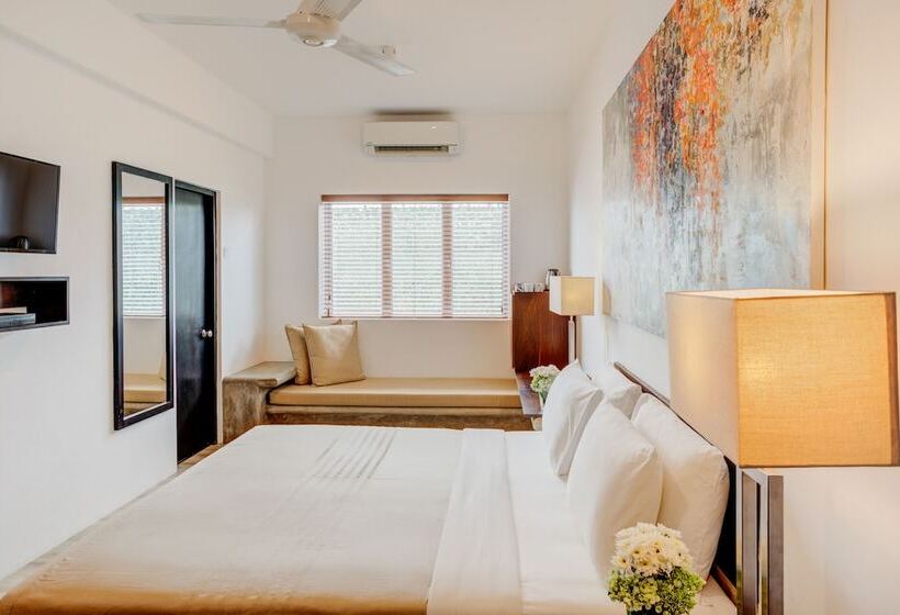 Номер Deluxe, Nyne Hotels   Lake Lodge, Colombo