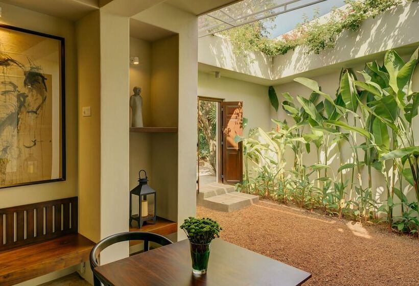 Номер Superior, Nyne Hotels   Lake Lodge, Colombo
