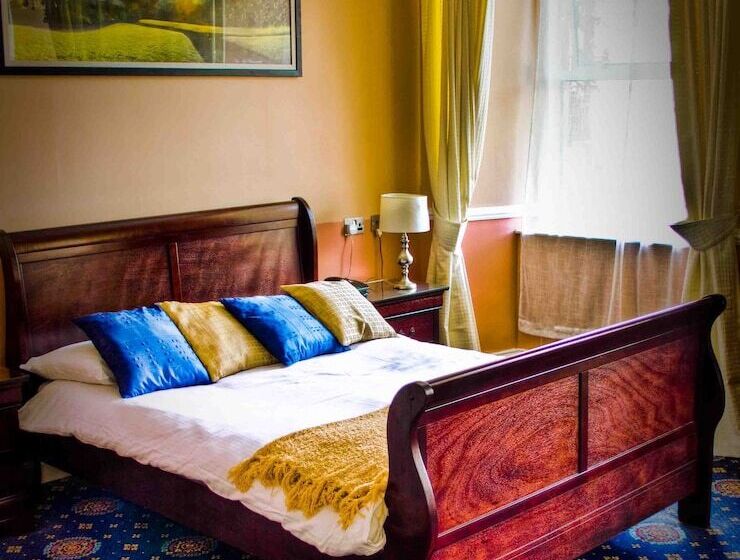 Номер Стандарт, Cahir House