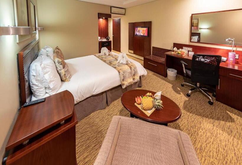 Quarto Standard para Deficientes, City Lodge Hotel Johannesburg Airport, Barbara Road