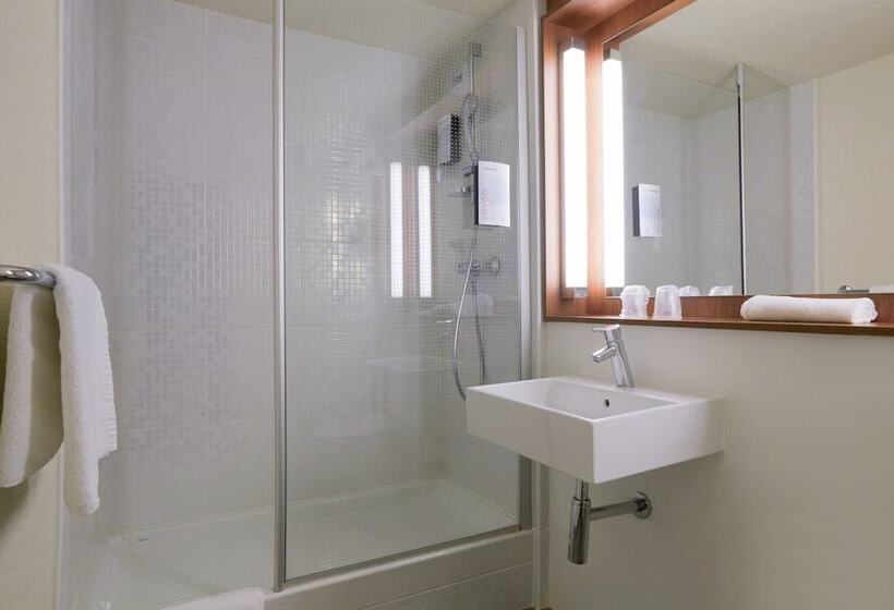 اتاق استاندارد با تخت دوبل, Kyriad Sedan