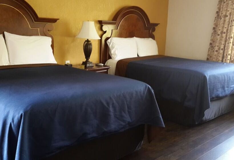 패밀리 스위트, American Regency Inn