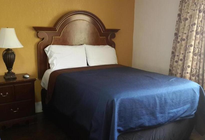 패밀리 스위트, American Regency Inn