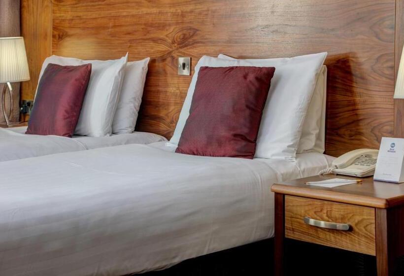 Quarto Triplo Standart, Best Western Kings Manor
