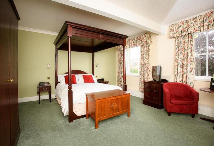 Номер Superior с Видом, The Izaak Walton Country House