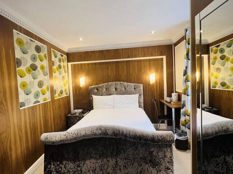 Номер Стандарт, Cheshire Hotel Central London