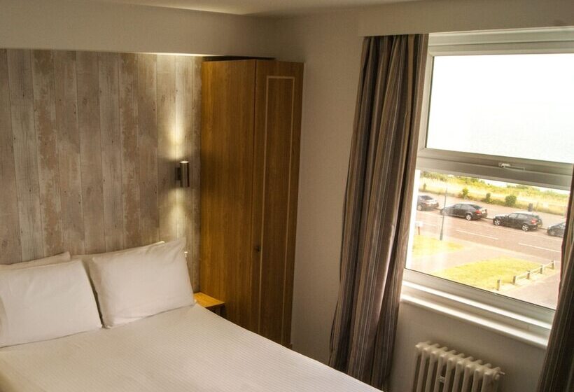 اتاق استاندارد با چشم‌انداز دریا, Ocean Beach Hotel & Spa   Oceana Collection