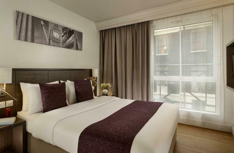 Апартаменты 1 Спальня, Citadines Trafalgar Square