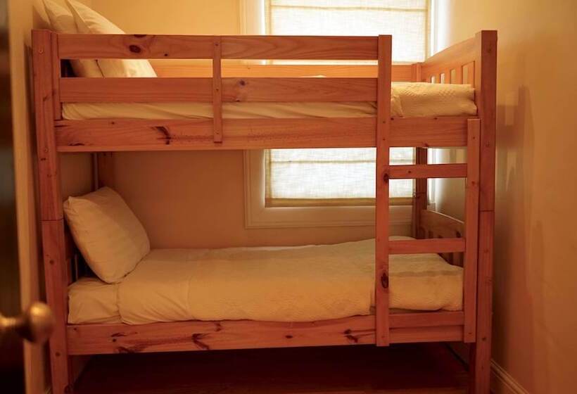 Семейный Номер, La Gaffe   Bed And Breakfast