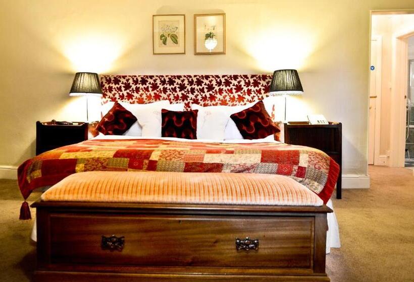 Номер Deluxe, Lewtrenchard Manor