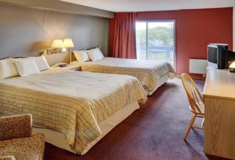 バルコニー付きスタンダードルーム, Lakeview Gimli Resort