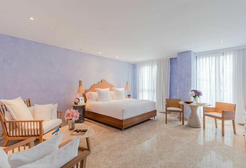 Полулюкс, Charleston Santa Teresa Cartagena
