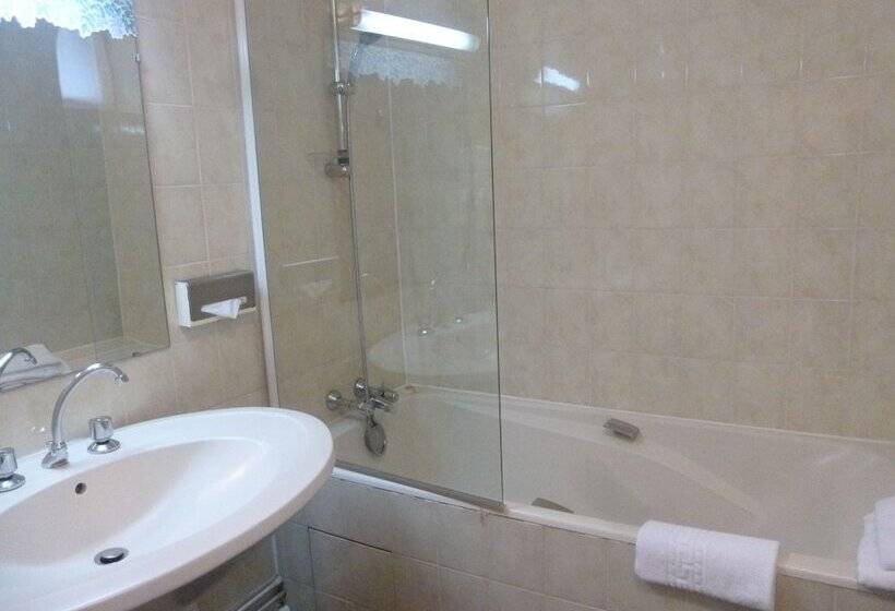 Апартаменты Executive 1 Спальня, Logis Hôtel Le Rivage