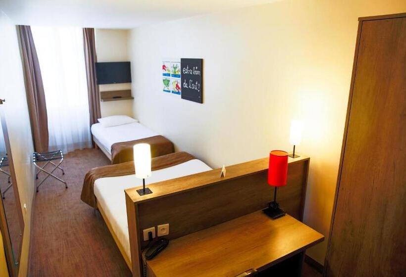 Семейный Номер, Hôtel Le Seize, Nice Centre
