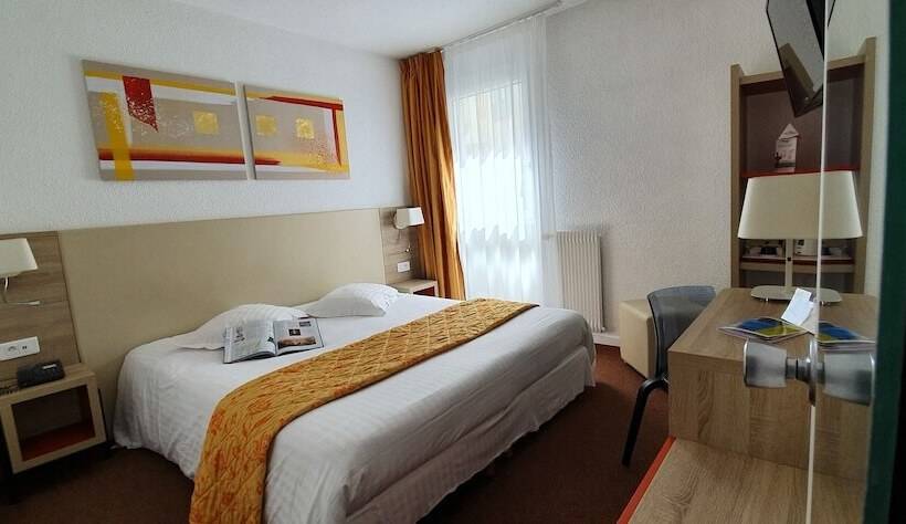 Классический Номер, Hôtel Windsor Contact Hôtel