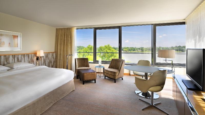 Номер Deluxe Кровать Кинг, Hyatt Regency Mainz