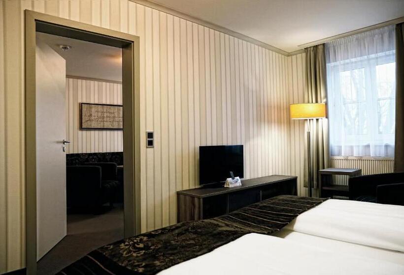 Люкс с гидромассажем, Konsumhotel Dorotheenhof Weimar