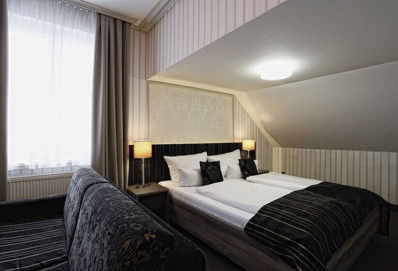 Семейный Номер, Konsumhotel Dorotheenhof Weimar