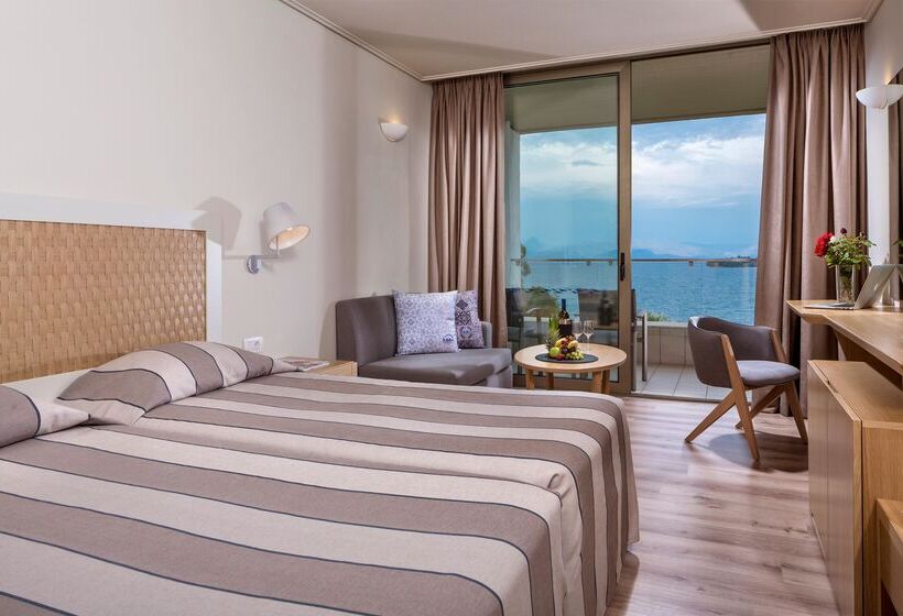 Номер Стандарт Вид на Море, Kontokali Bay Resort & Spa
