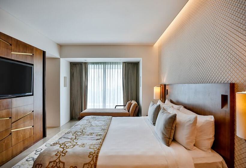 高级客房, Crowne Plaza Chennai Adyar Park