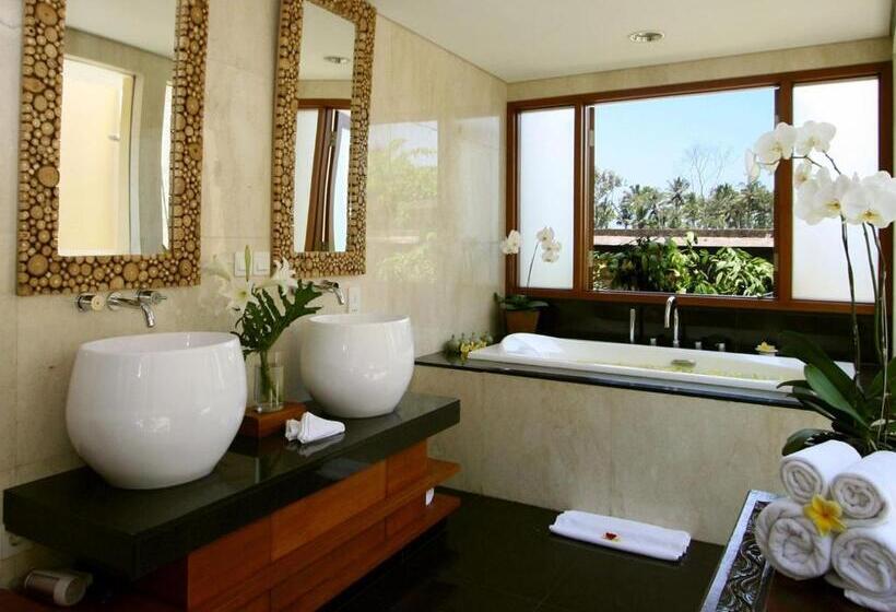 三卧室泳池别墅, Kamandalu Ubud