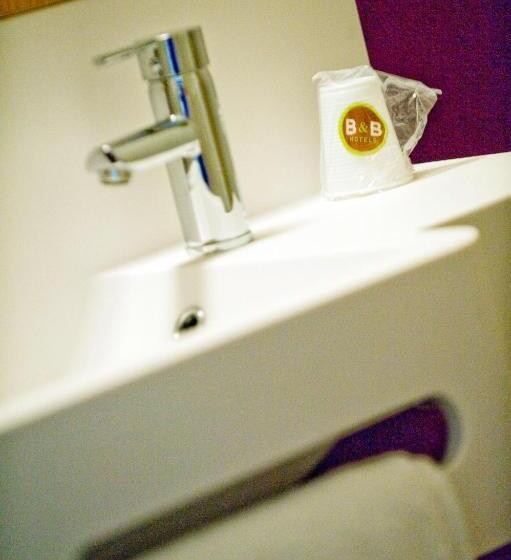 חדר סטנדרט לארבעה, B&b Hotel Vannes Ouest Golfe Du Morbihan