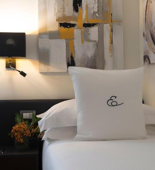 اتاق عادی, Elizabeth Lifestyle