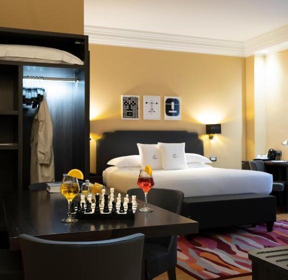 اتاق لوکس, Elizabeth Lifestyle