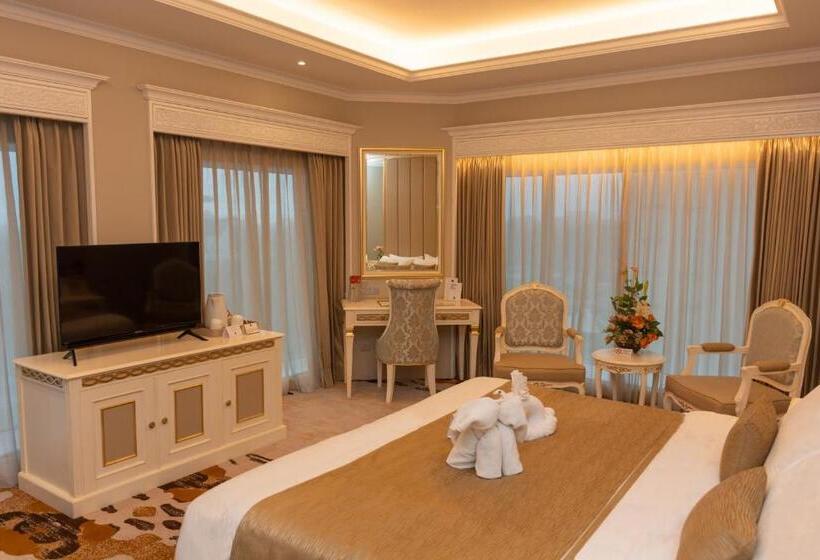 Номер Deluxe Кровать Кинг, Puteri Wing  Riverside Majestic