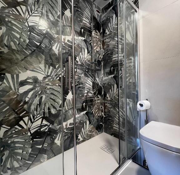 اتاق سوپریور با چشمانداز شهر, Genova Liberty