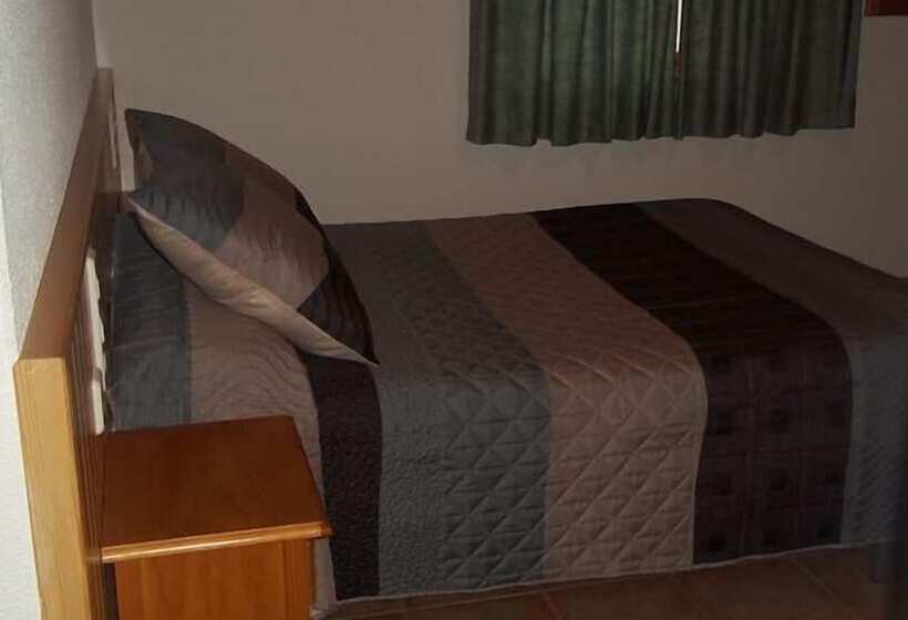 Номер Стандарт, Hostal Pernalle