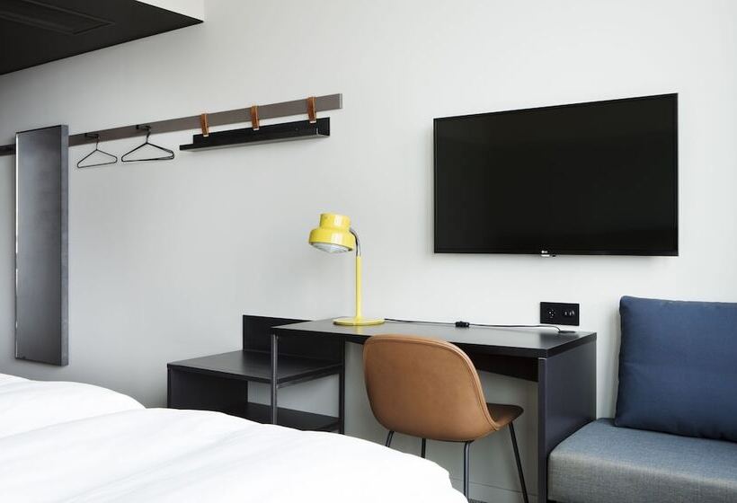 Номер Стандарт, Comfort Hotel Västerås