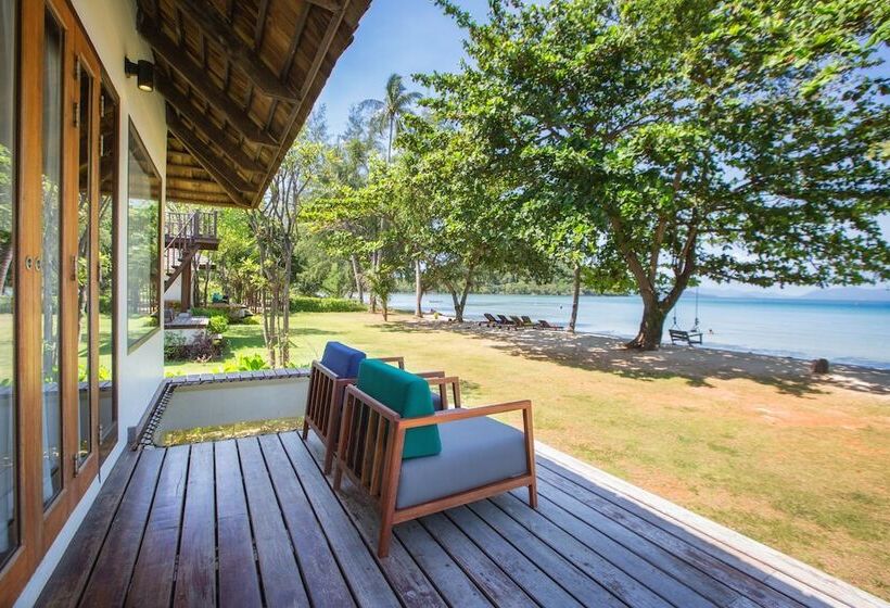 1침실 디럭스 빌라 바다전망, Mira Montra Resort Koh Mak
