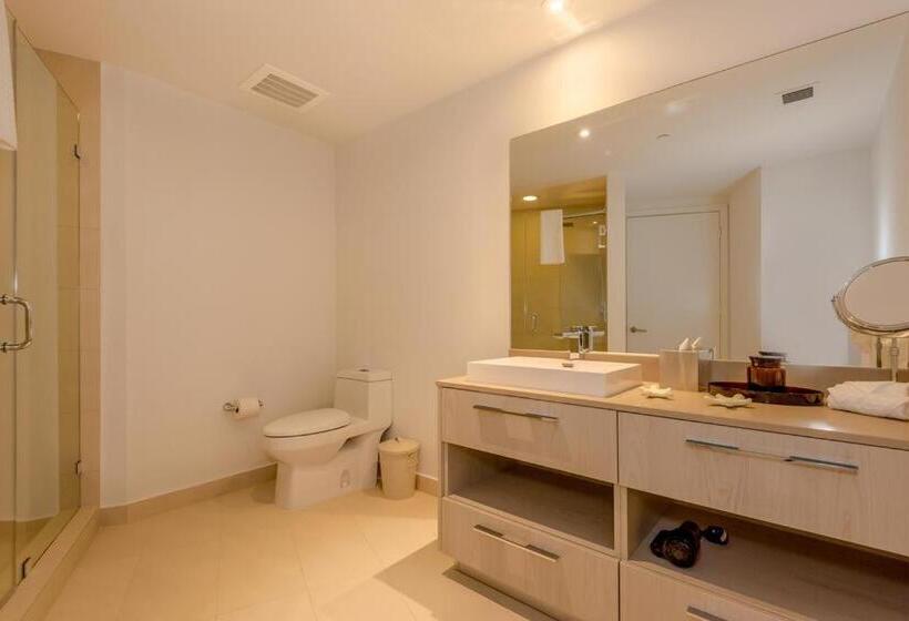３ベッドルームアパートメント, Hyde Beach House Apartments