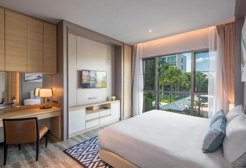 Люкс 2 Спальни, Aisana Hotel Korat