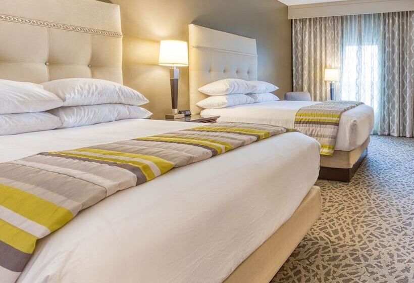 Номер Deluxe Адаптированный для Инвалидов, Drury Inn & Suites Cincinnati Northeast Mason
