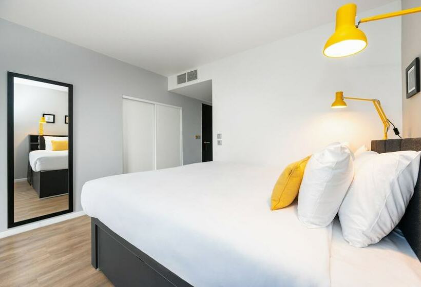 Вилла 5 Спален, Staycity Aparthotels Near Disneyland Paris
