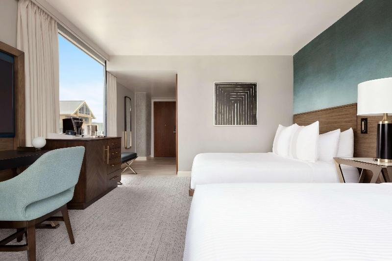 Номер Стандарт Адаптированный для Инвалидов, Carte Hotel San Diego Downtown, Curio Collection By Hilton