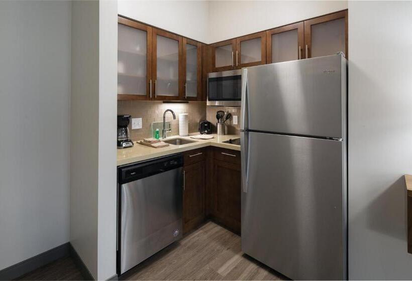 标准工作室, Staybridge Suites   Phoenix – Biltmore Area, An Ihg