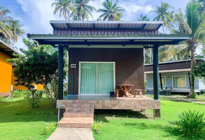 اتاق استاندارد, Koh Kood Far East Resort