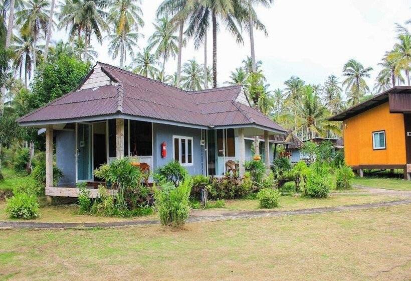 اتاق استاندارد, Koh Kood Far East Resort