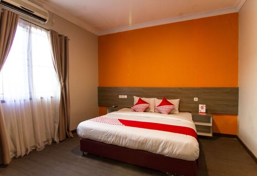 سوییت لوکس, Edotel Amanah Hotel Syariah By Oyo Rooms