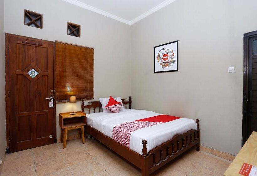 スタンダードシングルルーム, Oyo 1072 Kampung Condro Wulan Guesthouse