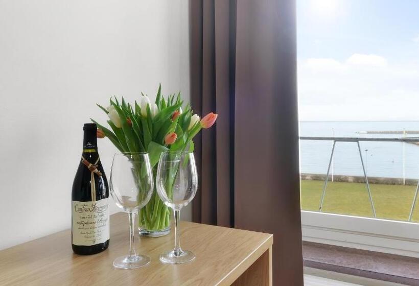 Номер Стандарт Индивидуальный Вид на Море, Strand Hotell Borgholm
