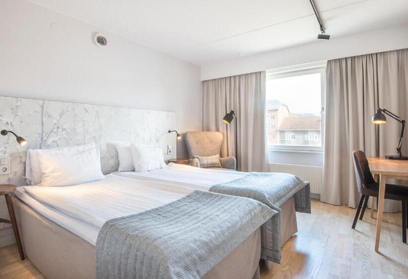 Номер Стандарт Трехместный, Quality Hotel Ekoxen