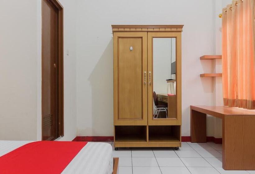 Номер Стандарт, Koolkost Syariah Near Ayani Mega Mall Pontianak