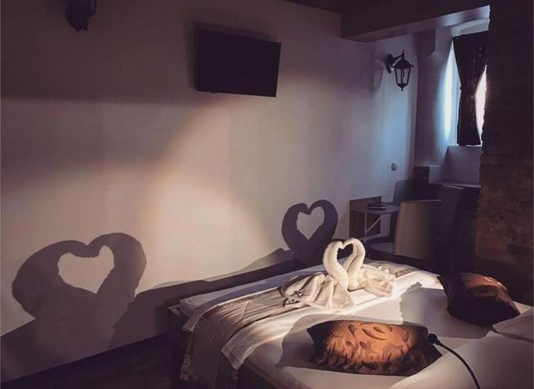 스탠다드 스튜디오, Guesthouse Bed 4 You