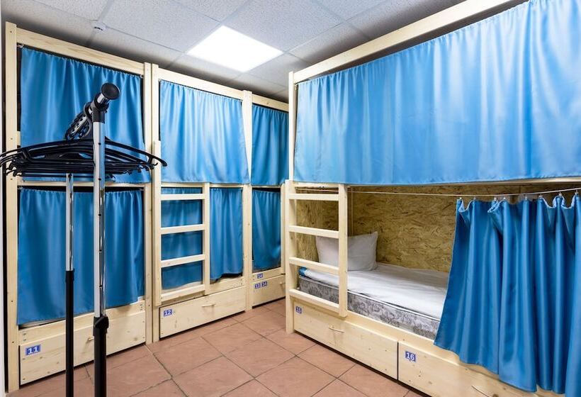 Кровать в Общей Комнате, Hostel Feel Good