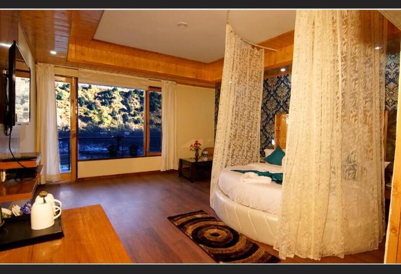 프레지덴셜 스위트, Grand Krisa Resort & Spa , Manali