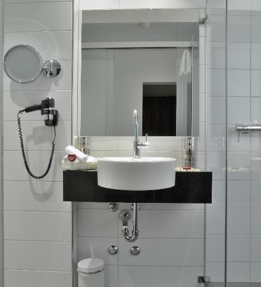 Четырехместный Номер Стандарт, Restaurant Bellevue Au Lac